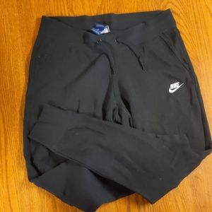 Nike joggers